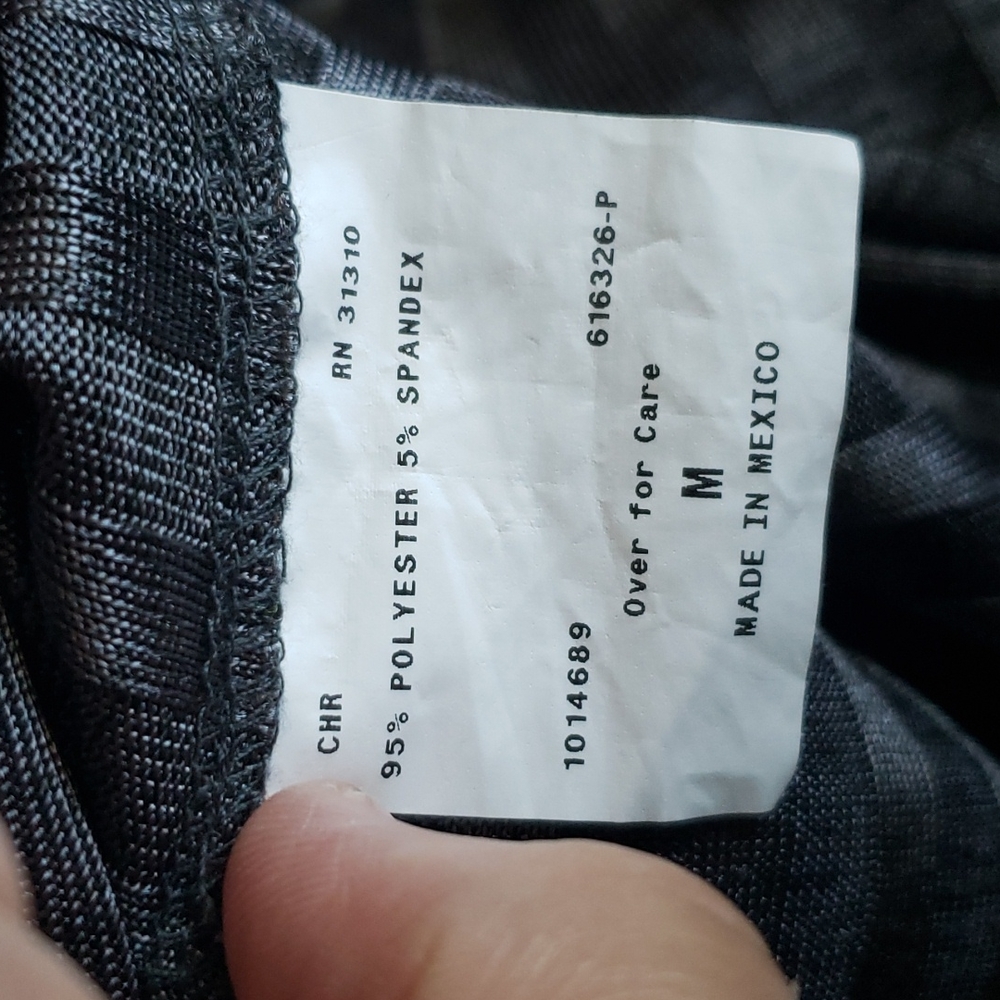 A Byer Gray Top Size Medium - Picture 11 of 12